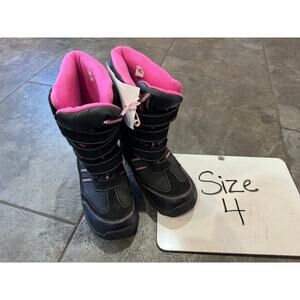Black and Pink Big Kids Snow Boots Size 4